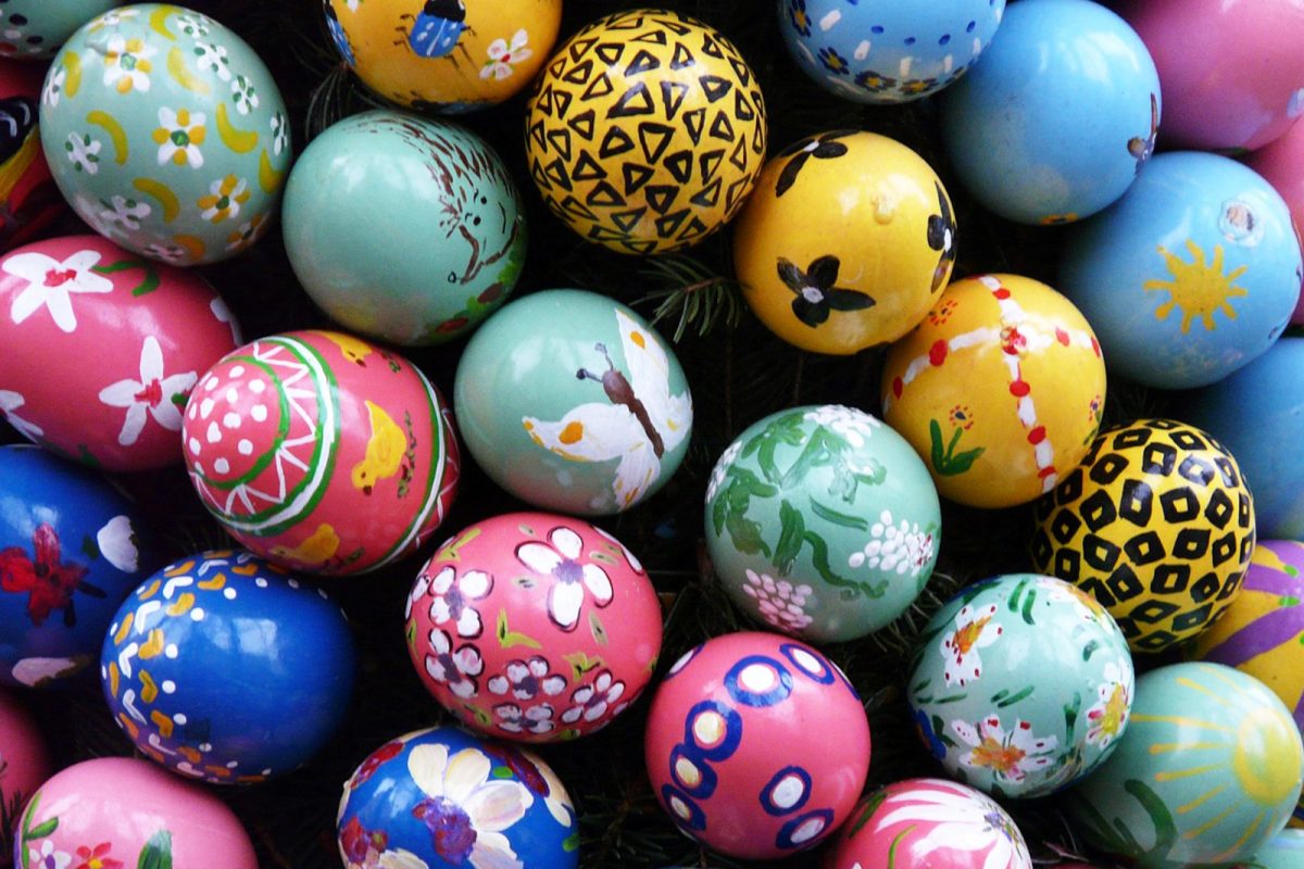 Atelier peinture sur des œufs de Pâques