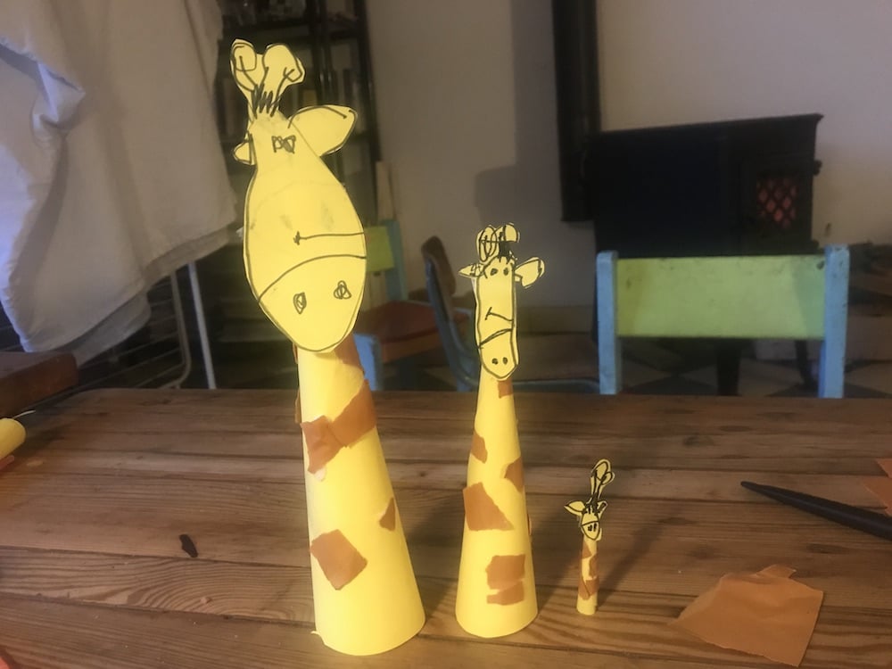 Girafe en papier, activité pour enfant
